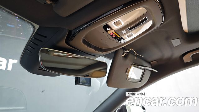 Volvo S60 2024 — photo 33