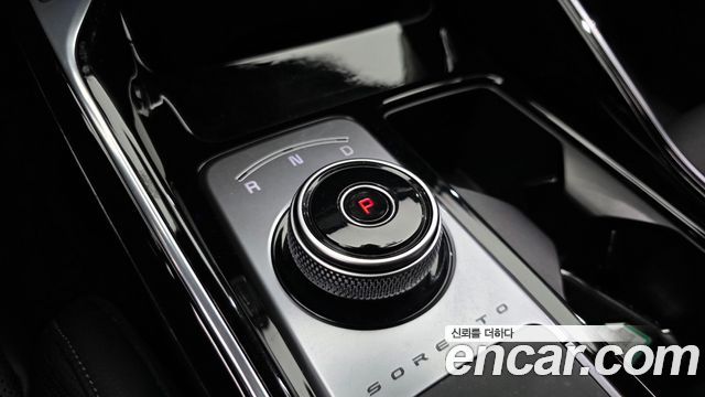 Kia Sorento 2023 — photo 12