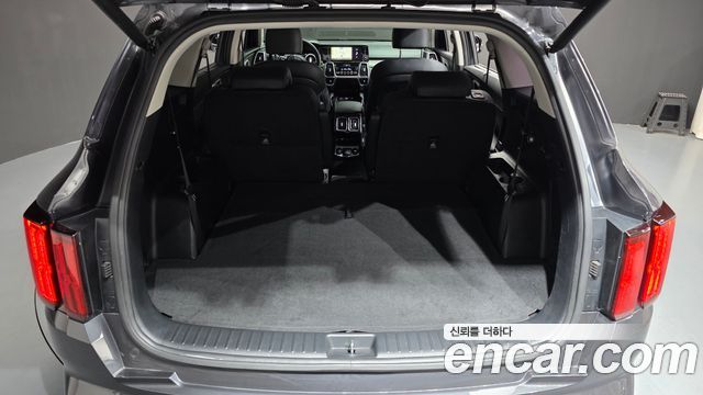 Kia Sorento 2023 — photo 25