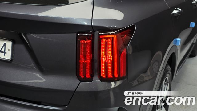Kia Sorento 2023 — photo 9