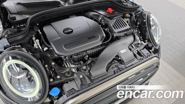 Mini Cooper 2023 — photo 6