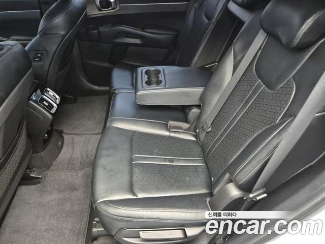 Kia Sorento 2021 — photo 11