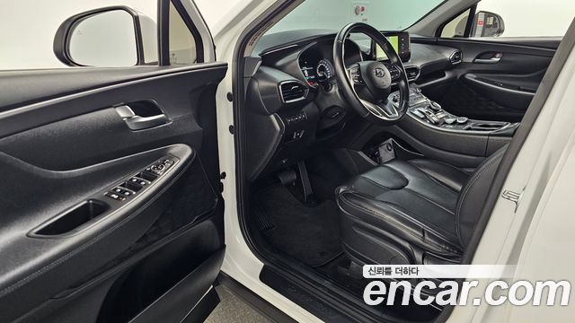Hyundai Santafe 2022 — photo 13