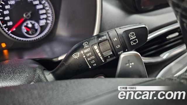 Hyundai Santafe 2022 — photo 28