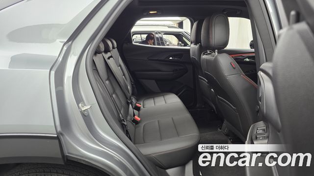 Chevrolet Korea Trailblazer 2024 — photo 12