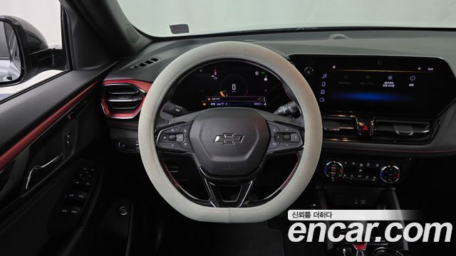 Chevrolet Korea Trailblazer 2024 — photo 13