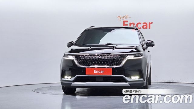 Kia Canival 2021 — photo 3