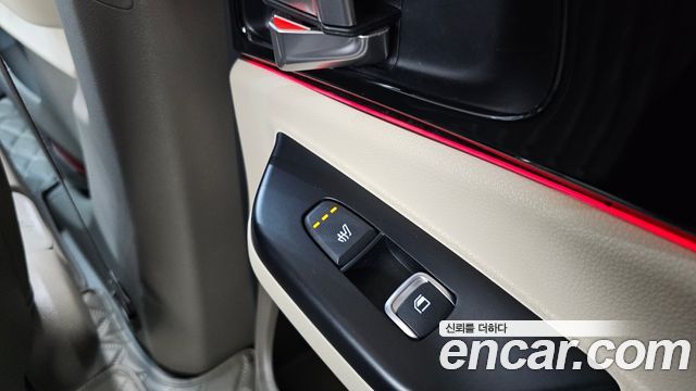 Kia Canival 2021 — photo 19