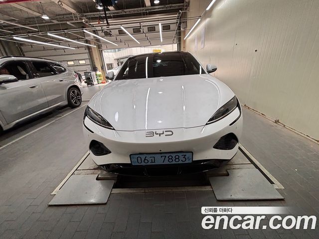 BYD Seal 2026 — photo 1