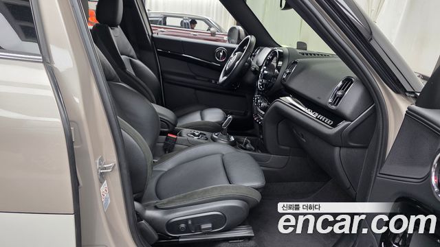 Mini Countryman 2024 — photo 11
