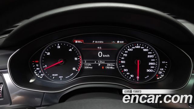 Audi A6 2016 — photo 8