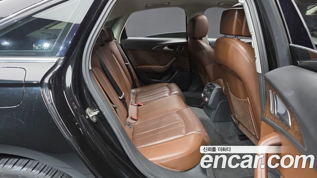 Audi A6 2016 — photo 12