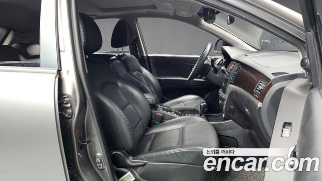 KG Mobility KORANDO 2011 — photo 11