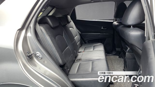 KG Mobility KORANDO 2011 — photo 12