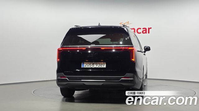 Kia Canival 2025 — photo 4