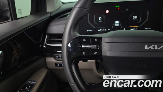 Kia Canival 2025 — photo 17