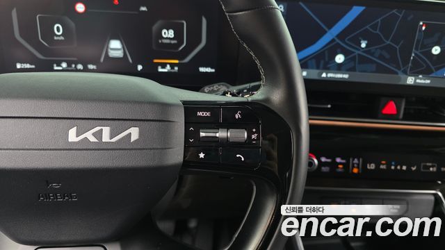 Kia Canival 2025 — photo 18