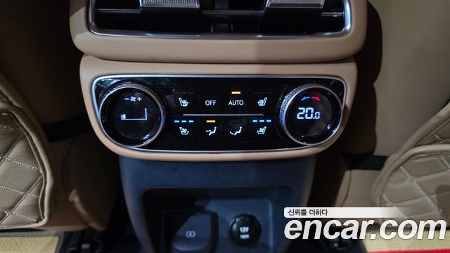 Genesis GV80 2021 — photo 23