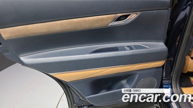 Genesis GV80 2021 — photo 15