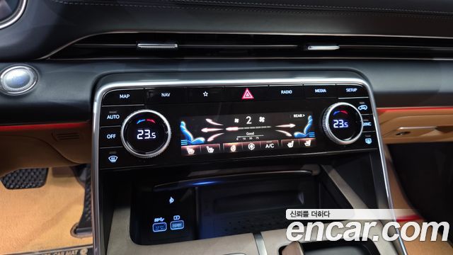 Genesis GV80 2021 — photo 31