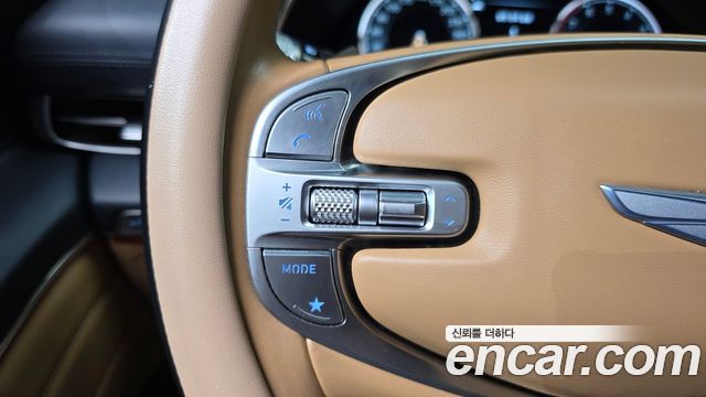 Genesis GV80 2021 — photo 32