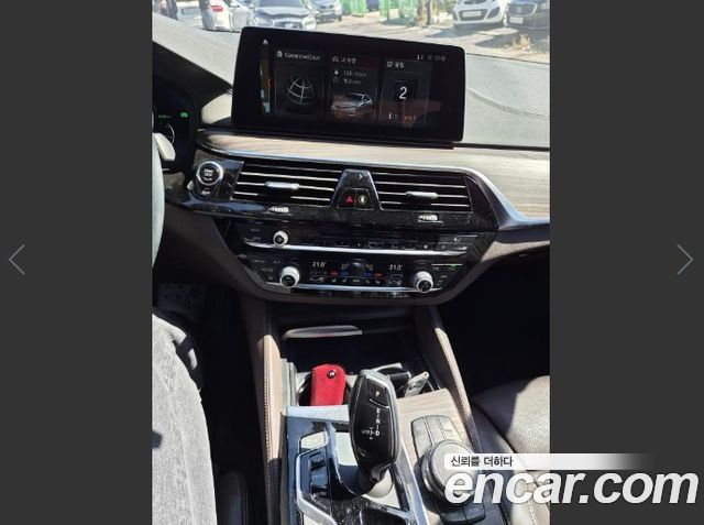 BMW 5-Series 2018 — photo 5