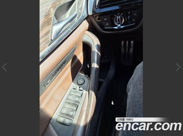 BMW 5-Series 2018 — photo 7