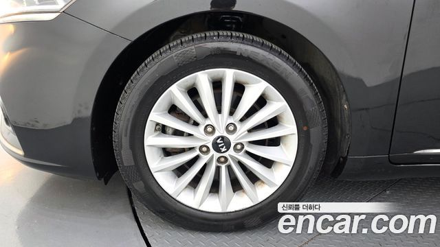 Kia K7 2018 — photo 5
