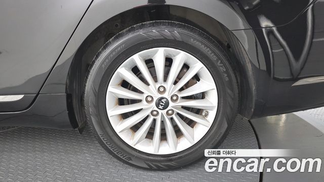 Kia K7 2018 — photo 7
