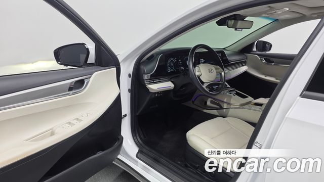 Hyundai Grandeur 2023 — photo 13