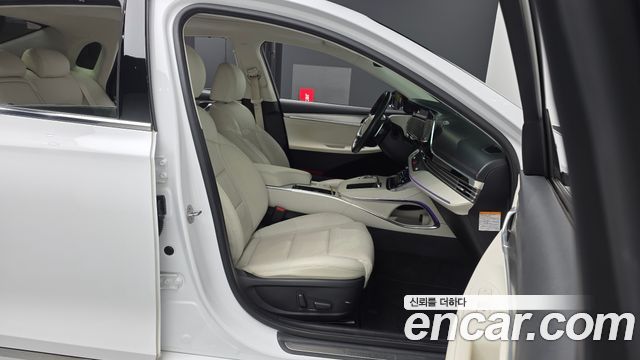 Hyundai Grandeur 2023 — photo 17