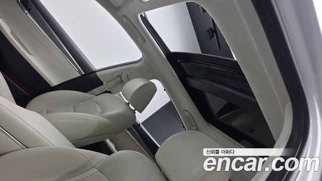 Hyundai Grandeur 2023 — photo 24