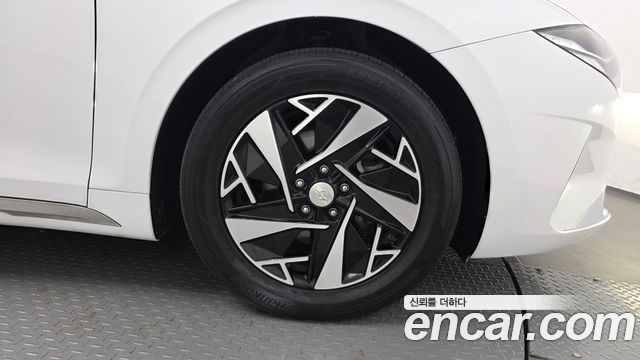 Hyundai Grandeur 2023 — photo 7
