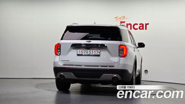 Ford Explorer 2020 — photo 4