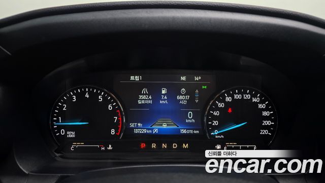 Ford Explorer 2020 — photo 8