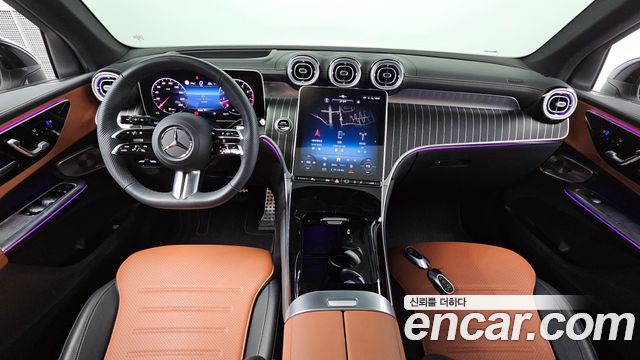 Mercedes-Benz GLC-Class 2023 — photo 10