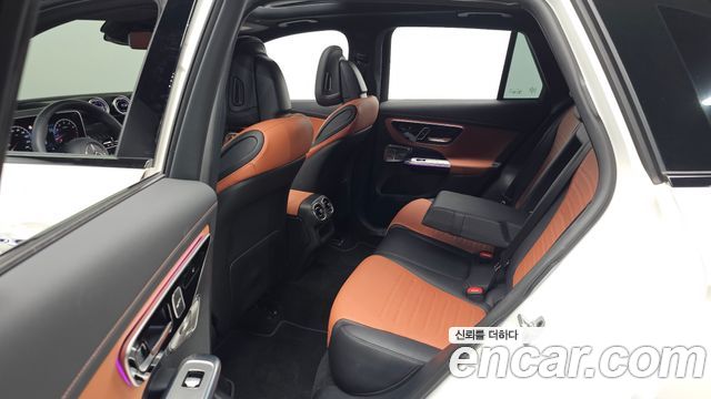 Mercedes-Benz GLC-Class 2023 — photo 18