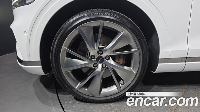 Genesis GV70 2025 — photo 5