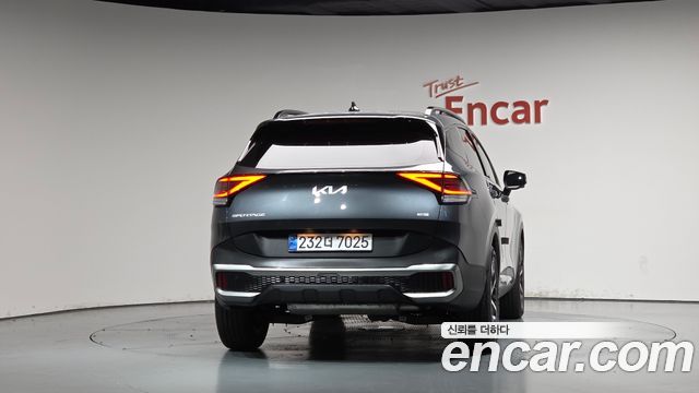 Kia Sportage 2023 — photo 4