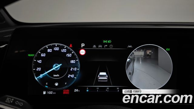 Kia Sportage 2023 — photo 11