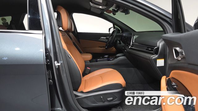 Kia Sportage 2023 — photo 16