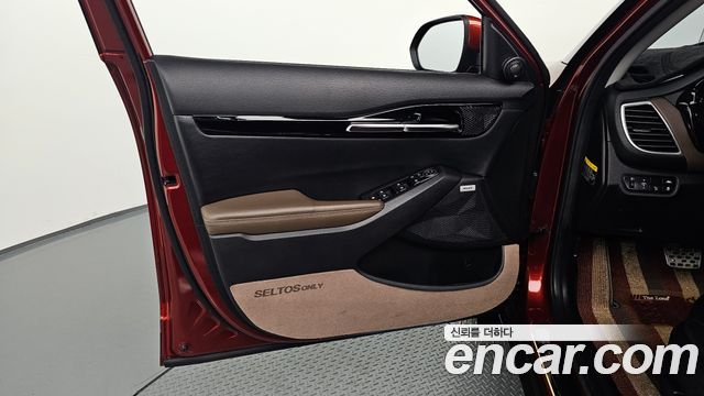 Kia Seltos 2020 — photo 14
