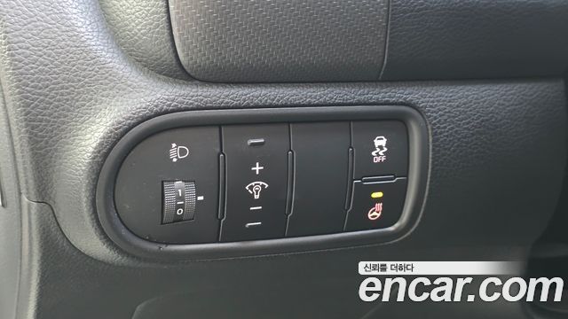 Kia K3 2018 — photo 13