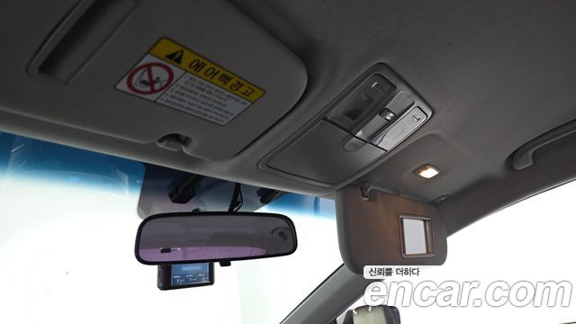 Hyundai AVANTE 2014 — photo 25