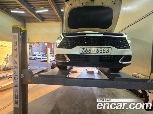 Kia Sportage 2023 — photo 1