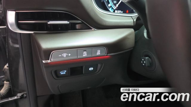 Genesis GV80 2023 — photo 34