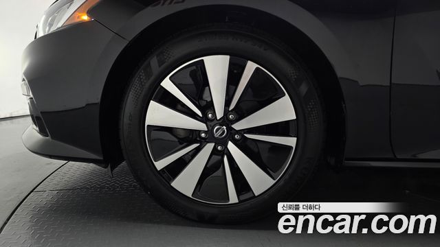 Nissan Altima 2019 — photo 5
