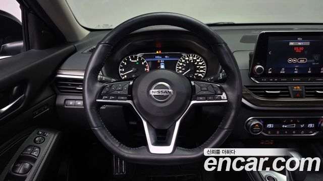 Nissan Altima 2019 — photo 19