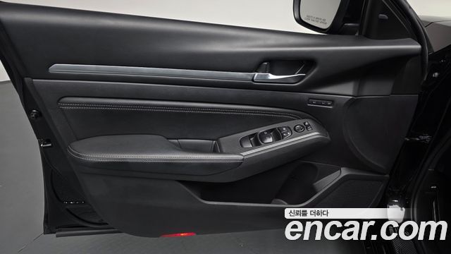 Nissan Altima 2019 — photo 14