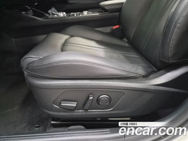 Kia K5 2024 — photo 16